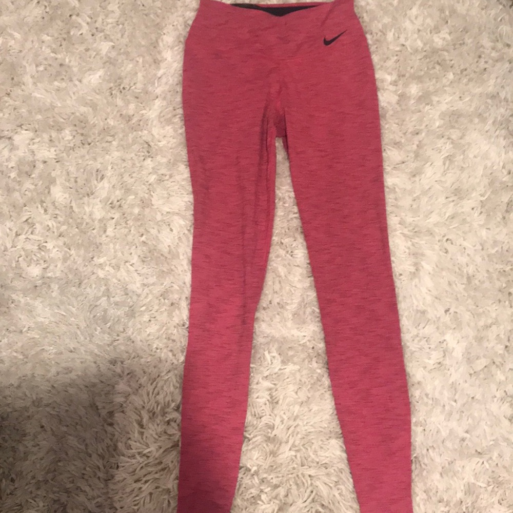 NIKE DRY FIT SMALL